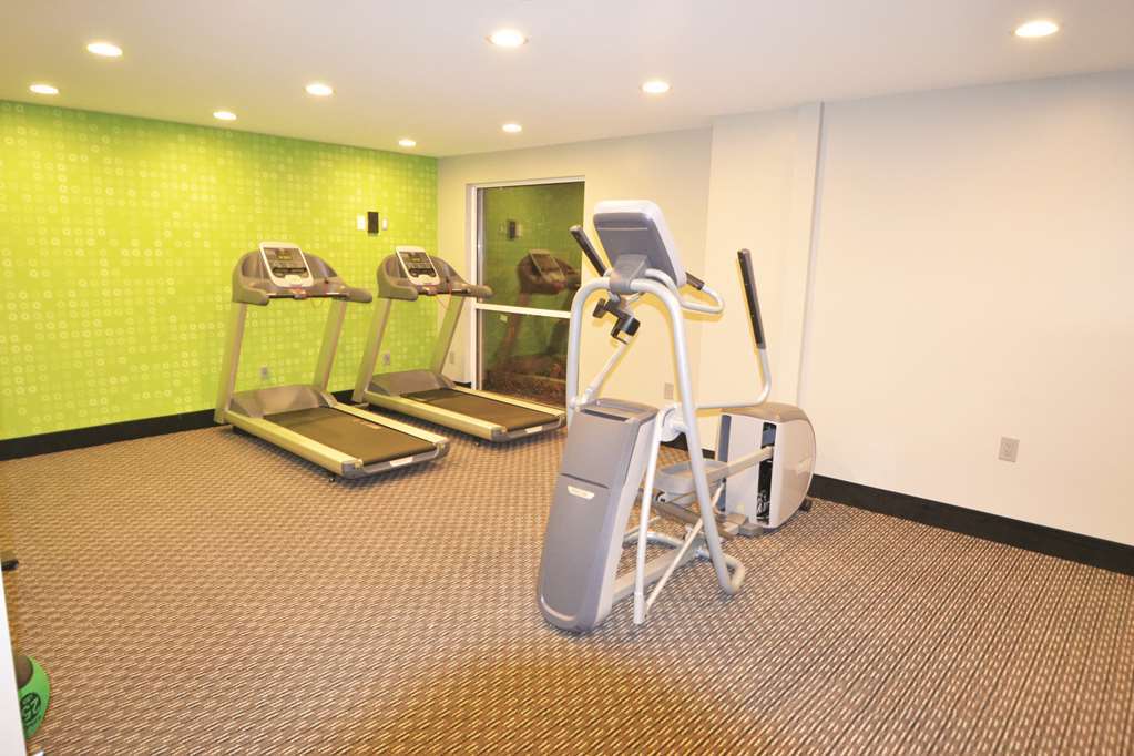 La Quinta By Wyndham Detroit 3* Utica
